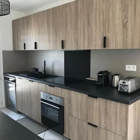 Holiday home Petite Familiale Dans Quartier Residentiel - Les Muriers Antibes